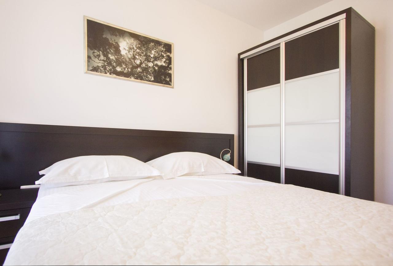 Apartments Paradise Трогир Экстерьер фото