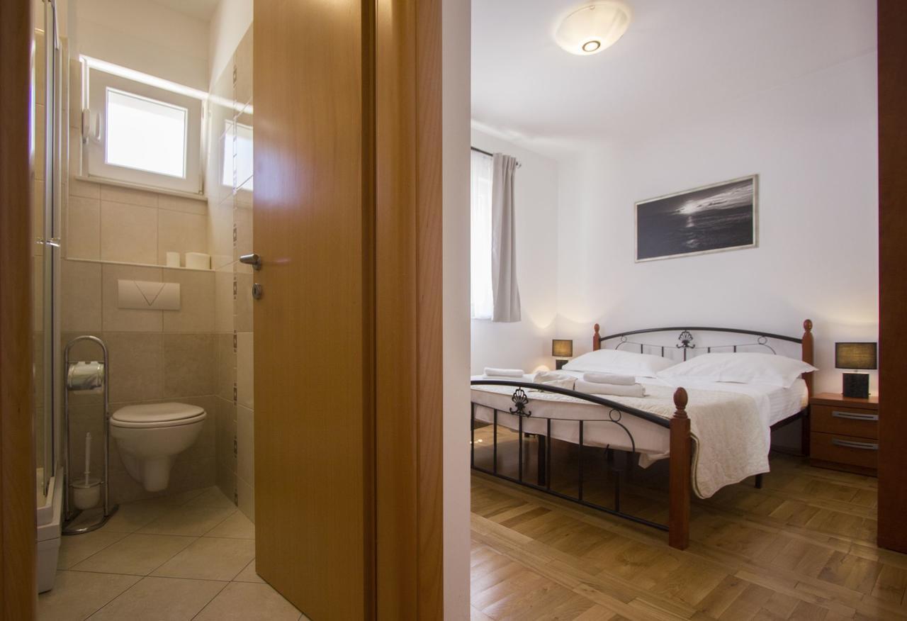 Apartments Paradise Трогир Экстерьер фото