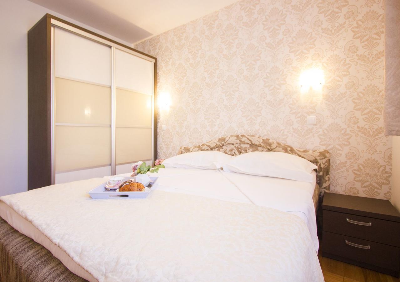 Apartments Paradise Трогир Экстерьер фото