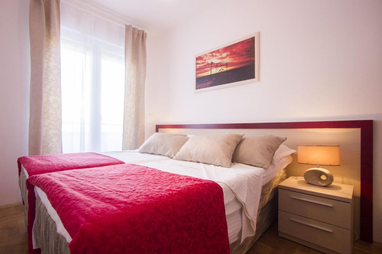 Apartments Paradise Трогир Экстерьер фото
