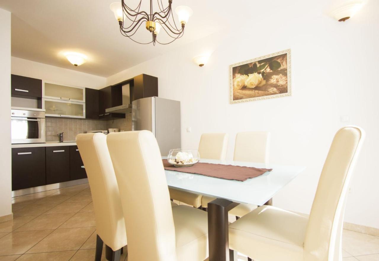 Apartments Paradise Трогир Экстерьер фото